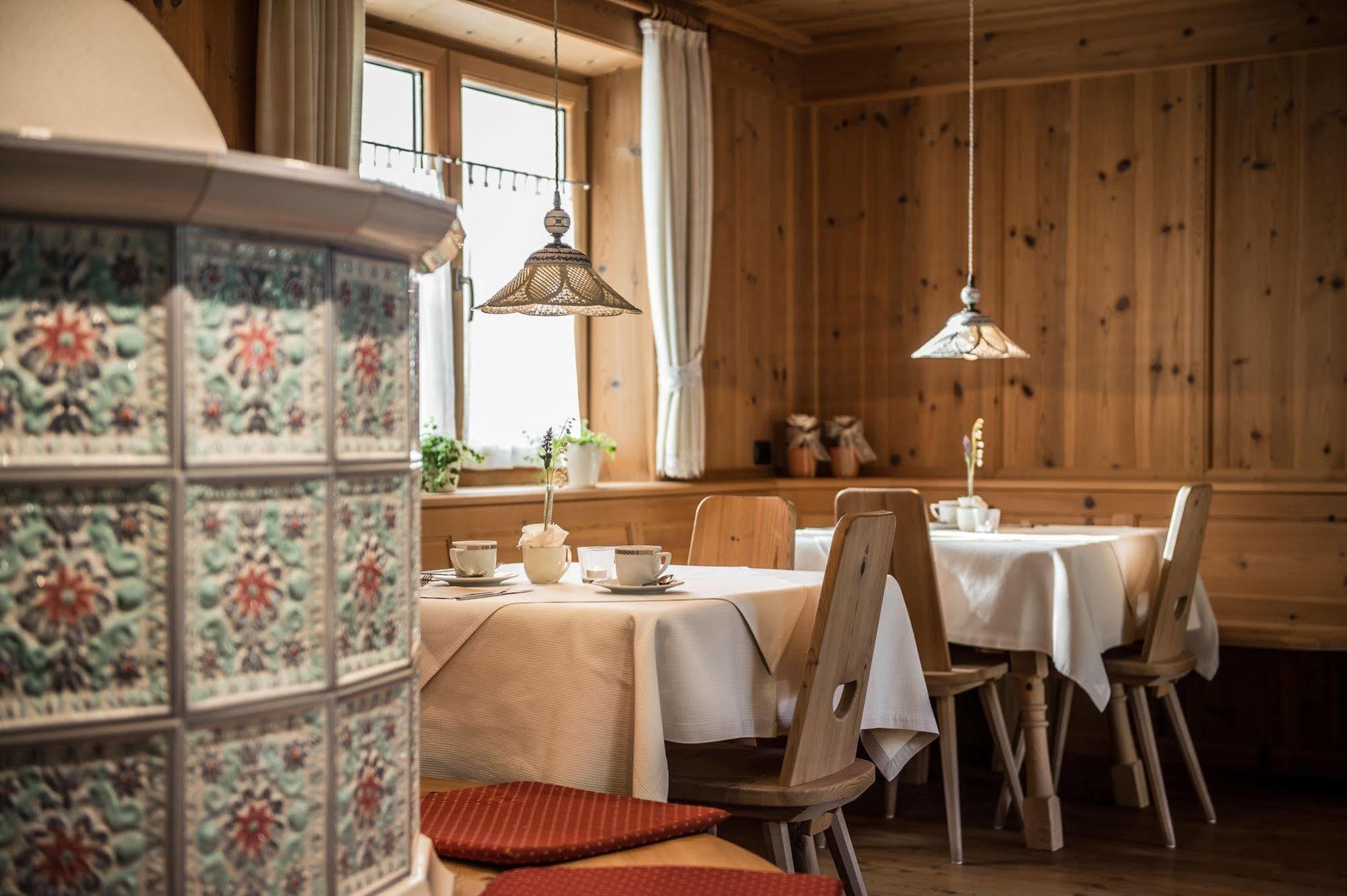 Nature Hotel Delta Колфоско Екстериор снимка